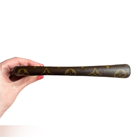 Louis Vuitton Vintage Monogram Coated Canvas Sarah Wallet - Picture 4 of 16